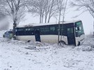 Nehoda autobusu u Loenic.