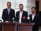 Pedseda SPD Tomio Okamura s místopedsedou hnutí Radimem Fialou a novým éfem...