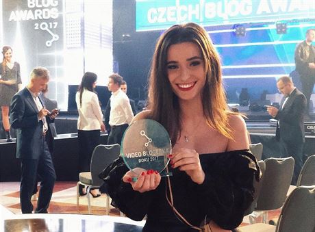 Anna ulcová vyhrála kategorii videoblegerek i loni.