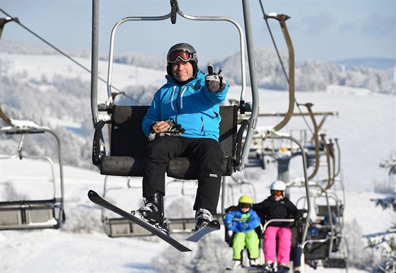 Většina jesenických lyžařských areálů zahájí o víkendu sezonu.