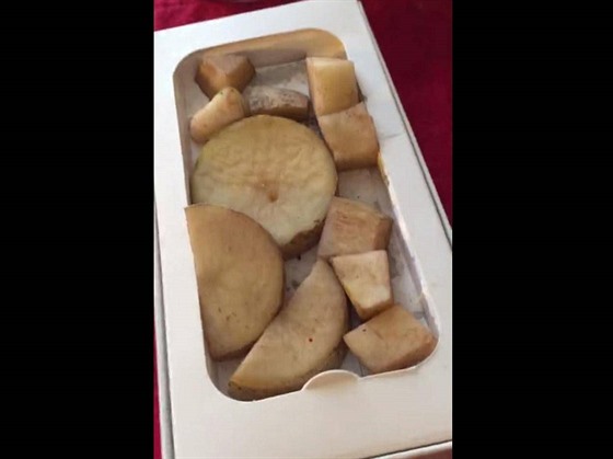 11 kusů brambor namísto iPhonu 6