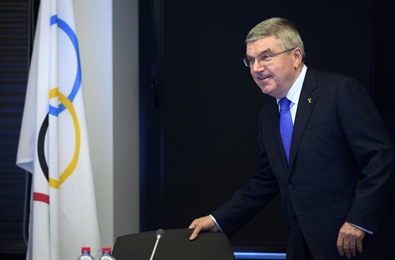 Prezident Mezinárodního olympijského výboru Thomas Bach během zasedání v...