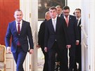 Andrej Babi pichází na jmenování premiérem R. (6. prosince 2017)