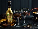 Prémiový likér Baileys Chocolat Luxe potí pod stromekem nejen dámy, ale i...