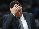 Luke Walton, trenér LA Lakers, je zklamaný z koncovky s  Denverem.