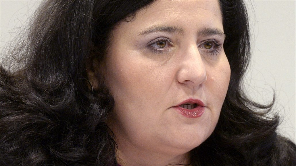 Jaroslava N�mcová, ministryn� práce a sociálních v�cí
