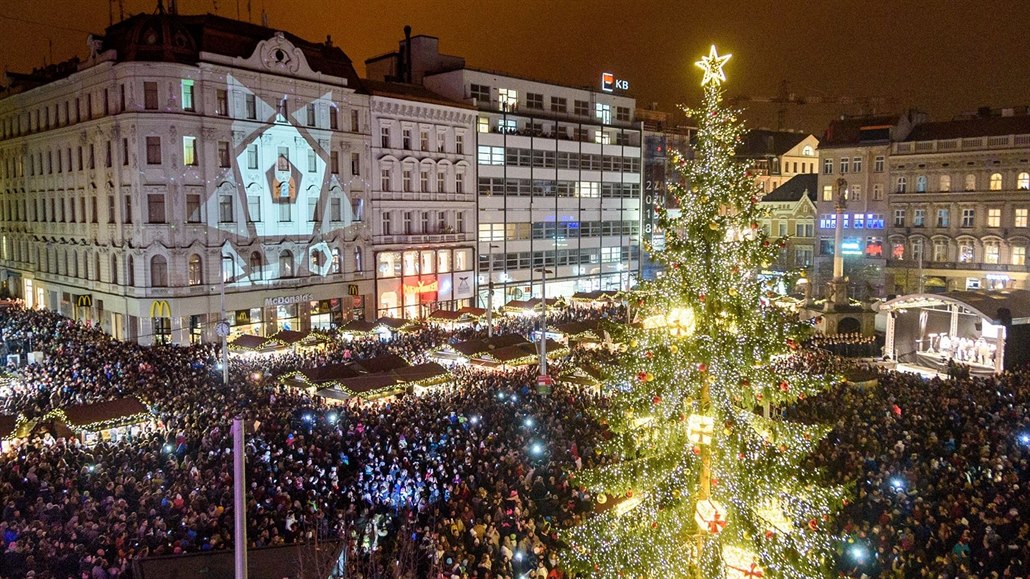 Vánoční trhy lákají k nákupům i zábavě. Kam můžete v Brně vyrazit? -  Metro.cz