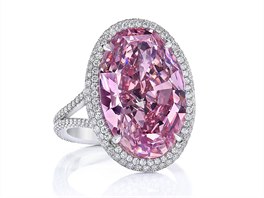 Pink Promise. Tento růžový diamant byl před několika dny prodán za 32 milionů...