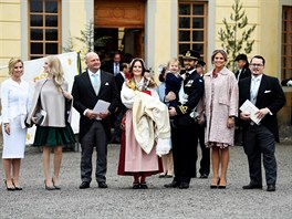 Carolina Pihlová, Sara Hellqvistová, Thomas de Toledo Sommerlath, princezna...