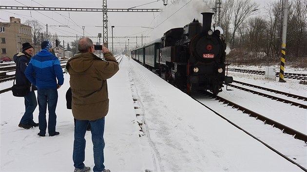 Mikulsk vlak ve Svitavch. (3. 12.2017)