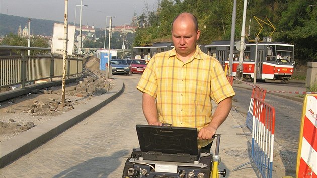 Jene�sk� firma G Impuls nep�sob� jen v �esku, ale jezd� i do zahrani��.