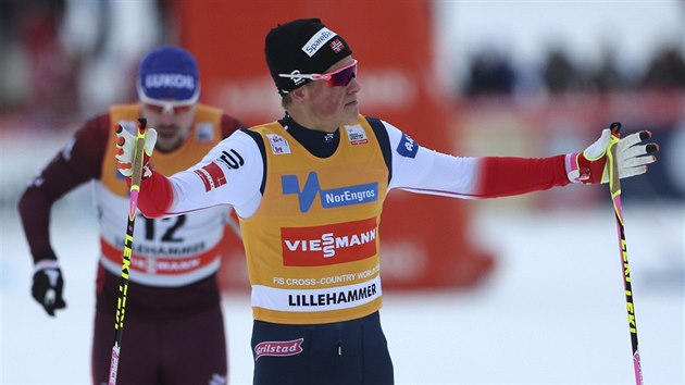 Norsk bec na lych Johannes Hsflot Klaebo slav triumf ve sprintu v Lillehammeru.