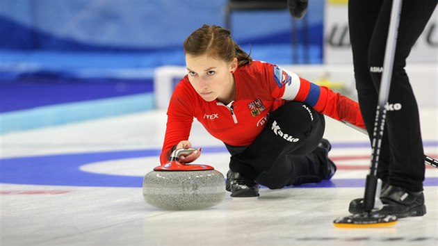 Momentka z olympijsk kvalifikace eskch curlerek v Plzni