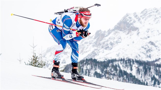 esk biatlonista Michal lesingr na trati sprintu v Hochfilzenu