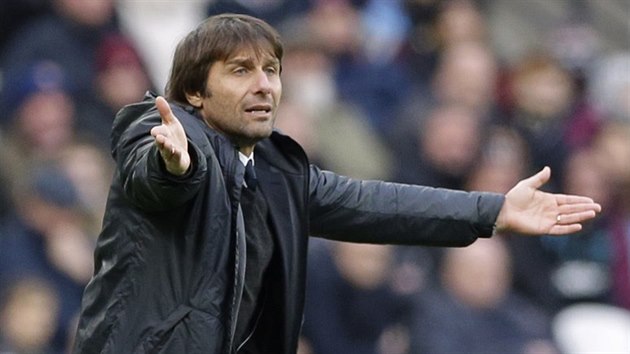 Kou fotbalist Chelsea Antonio Conte.