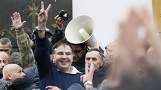 Michail Saakavili se svými stoupenci, kteí ho po zatení vysvobodili z...