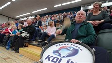 Fanouci basketbalového Kolína se prvního zápasu v sezon dokali a v prosinci.