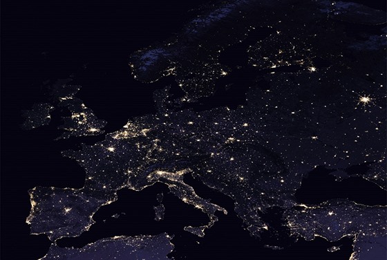 Pohled na Zemi v noci  Evropa
