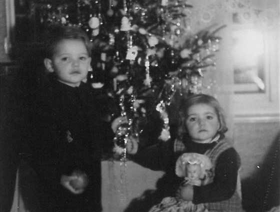 Vánoční stromek ve Smržovce v první polovině 20. století.