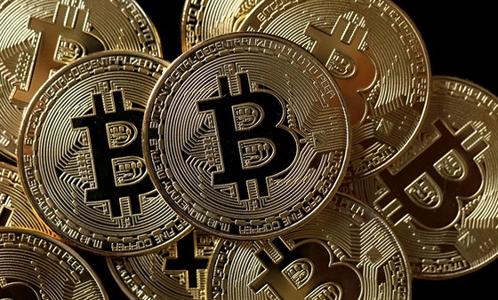 bitcoin futures data