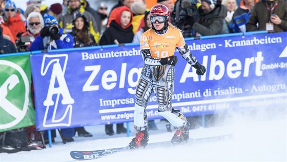 NEJVTÍ NADJE? Ester Ledecká bude v Pchjongchangu na snowboardu útoit v obím slalomu na zlato.