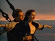 Leonardo DiCaprio a Kate Winsletov ve filmu Titanic (1997)