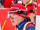 Veronika Vítková na startu stíhacího závodu biatlonistek ve francouzském Annecy.