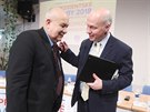 Petr Hannig a Pavel Fischer p�ed debatou osmi prezidentsk�ch kandid�t� o...