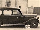 Sanitní automobil v roce 1939