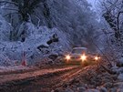 Sníh komplikuje dopravu ve Velké Británii