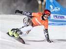 Snowboardistka Ester Ledecká na trati paralelního slalomu v Cortin d´Ampezzo.