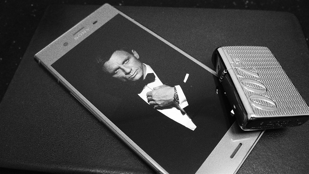 Filmová dobrodružství Jamese Bonda a Sony Xperie k sobě patří