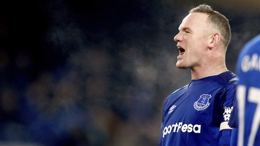 Wayne Rooney slaví gól Evertonu.