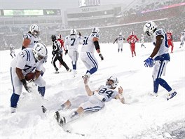 VE SNHU. Indianapolis Colts a tsné zakonení Jacka Doyleho v duelu amerického...