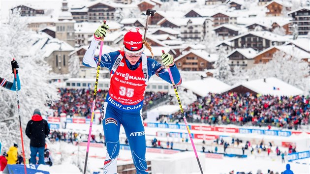 TRPEN. Markta Davidov zpol na trati sthacho zvodu ve francouzskm Annecy.