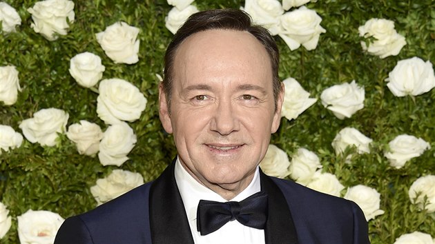 Znm americk herec Kevin Spacey byl v rmci kampan MeToo obvinn ze sexulnho obtovn.