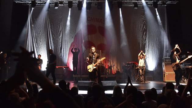 Poslední koncert skupiny Chinaski v dosavadní sestavě se konal 18. prosince v Brně.