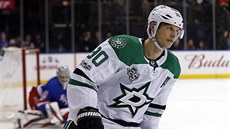 Jason Spezza z Dallasu práv pekonal Ondeje Pavelce v brance NY Rangers a...