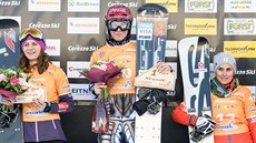 eská snowboardistka Ester Ledecká (uprosted)   po triumfu v paralelním obím...