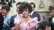 Joan Collinsová v seriálu Dynastie (1981)