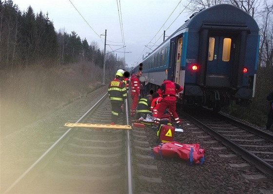Na trati mezi Rudolticemi a Tebovicemi vypadl mu z vlaku (23. prosince 2017)
