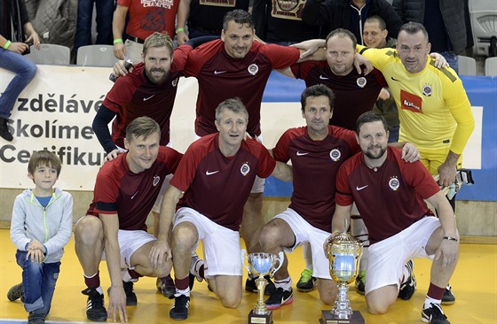 Vánoční turnaj fotbalových internacionálů ovládla pražská Sparta.