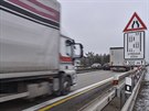 Dopravní omezení na dálnici D1 v opravovaném úseku mezi Velkým Meziříčím na...
