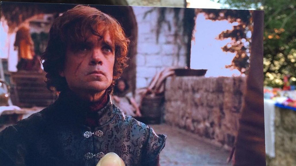 Hra o tr�ny - Tyrion Lannister na ulici v Dubrovníku