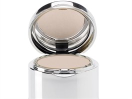 Dlouhotrvajc make-up a korektor v jednom Caviar Long Stay Make-up & Corrector...