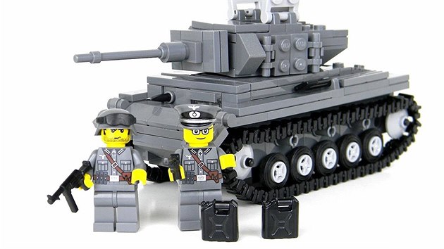 Figurky nmeckých voják z druhé svtové války ve stylu Lego nabízí internetový...