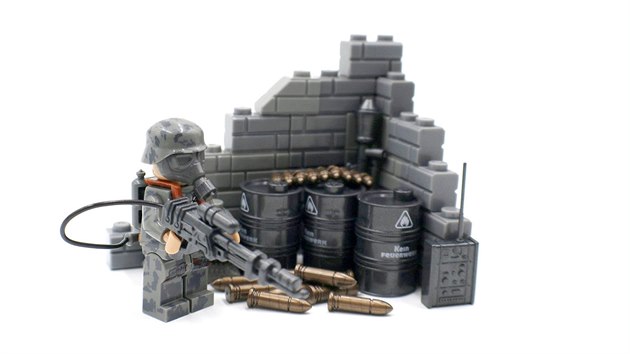 Figurky německých vojáků z druhé světové války ve stylu Lego nabízí internetový obchod Amazon.