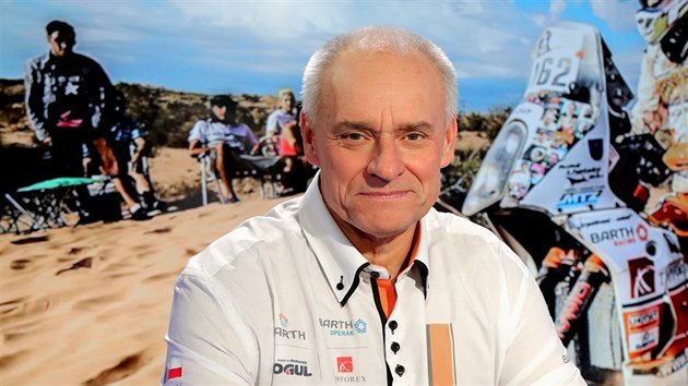 Josef Machek, ptinsobn vtz Rallye Dakar v kategorii tykolek, v poadu Rozstel