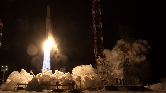 Start rakety Zenit-2SB s první angolskou družicí Angosat-1