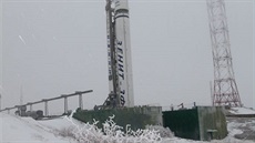 Raketa Zenit 3F na startovací ramp